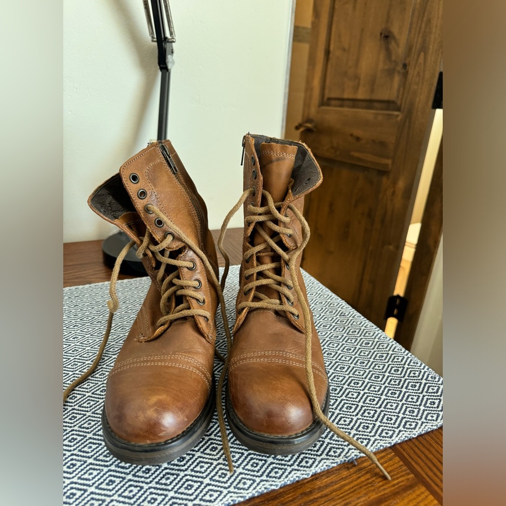 Steve Madden Boots